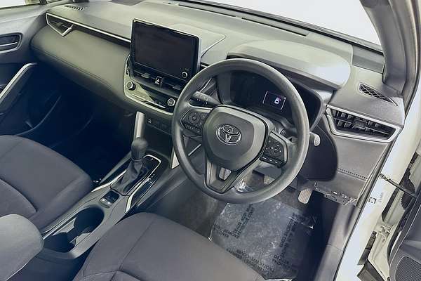 2024 Toyota COROLLA CROSS GX 2WD MXGA10R