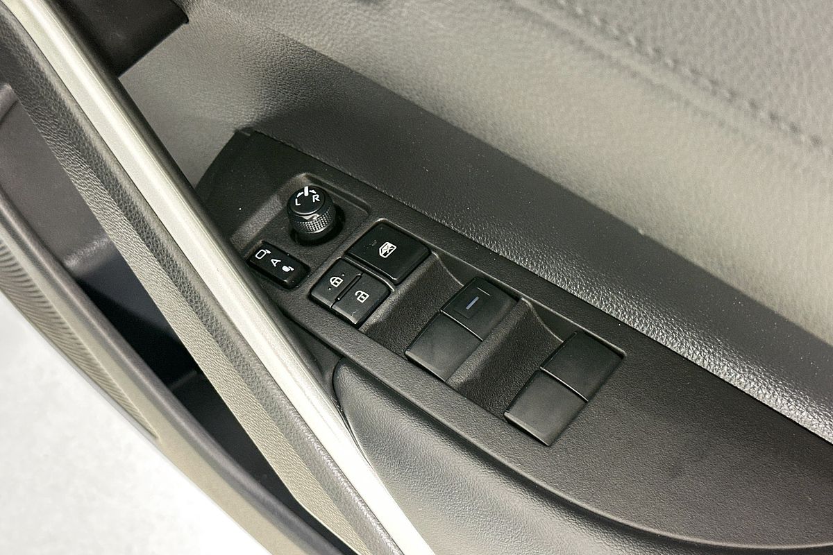 2024 Toyota COROLLA CROSS GX 2WD MXGA10R