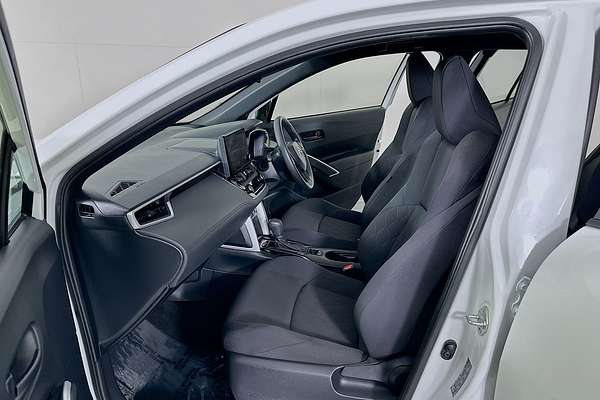 2024 Toyota COROLLA CROSS GX 2WD MXGA10R
