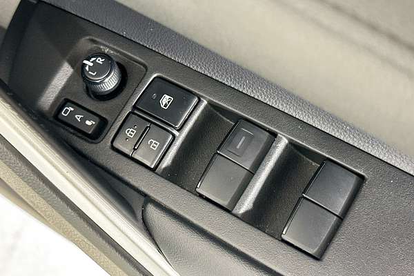 2023 Toyota COROLLA CROSS GX 2WD HYBRID MXGH10R