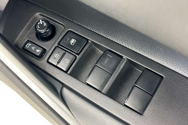 2024 Toyota COROLLA CROSS GX 2WD HYBRID MXGH10R