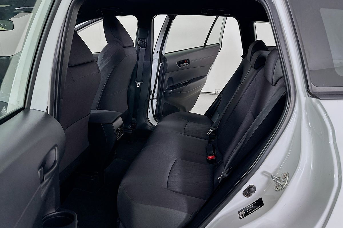 2024 Toyota COROLLA CROSS GX 2WD MXGA10R