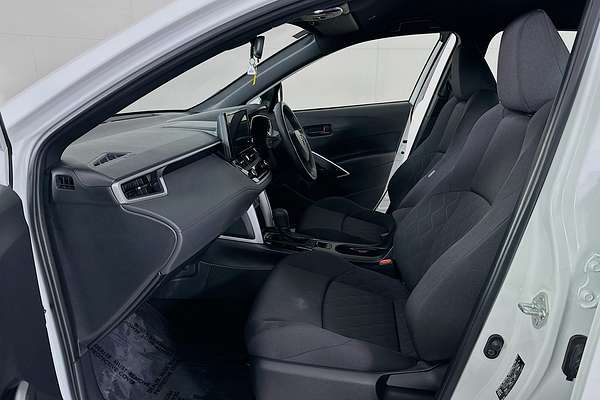 2023 Toyota COROLLA CROSS GX 2WD HYBRID MXGH10R