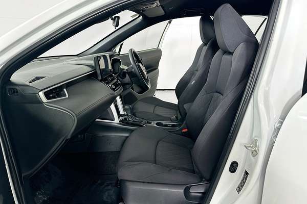 2024 Toyota COROLLA CROSS GX 2WD HYBRID MXGH10R