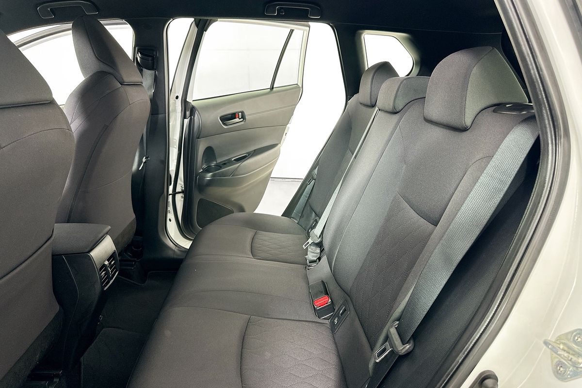 2024 Toyota COROLLA CROSS GX 2WD MXGA10R