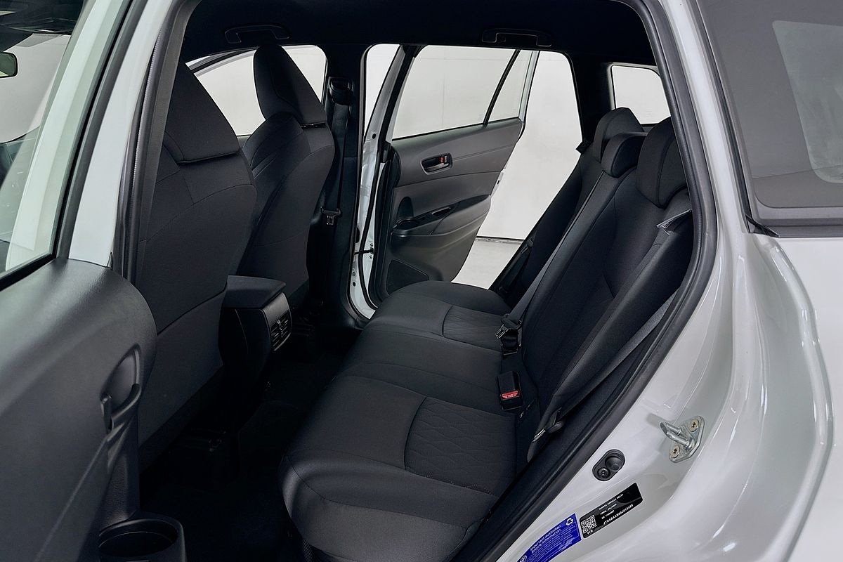 2024 Toyota COROLLA CROSS GX 2WD HYBRID MXGH10R