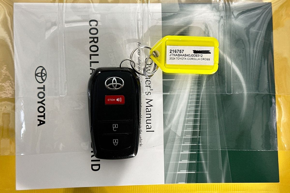 2024 Toyota COROLLA CROSS GX 2WD HYBRID MXGH10R