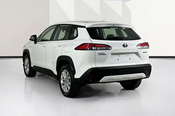 2024 Toyota COROLLA CROSS GX 2WD HYBRID MXGH10R