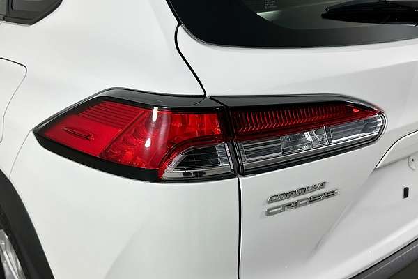 2024 Toyota COROLLA CROSS GX 2WD HYBRID MXGH10R