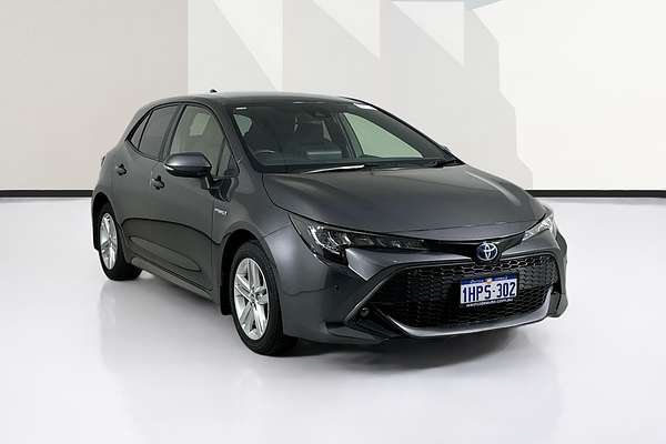 2022 Toyota COROLLA SX HYBRID ZWE211R