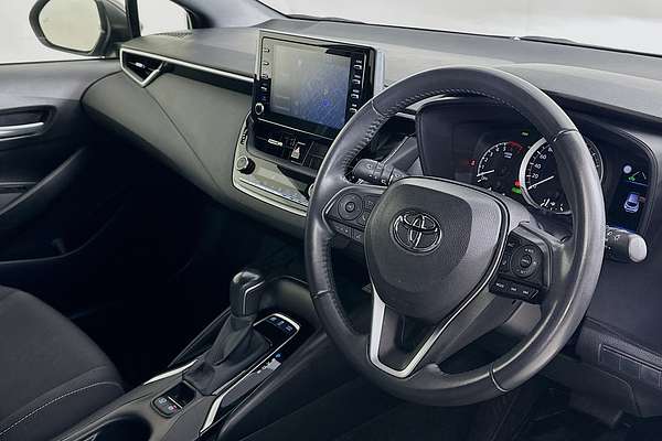 2022 Toyota COROLLA SX HYBRID ZWE211R