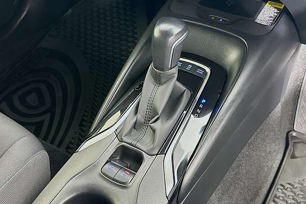 2022 Toyota COROLLA SX HYBRID ZWE211R