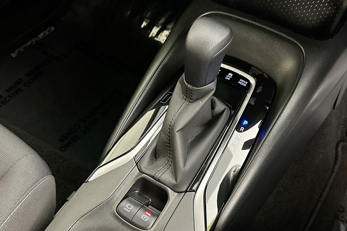 2021 Toyota COROLLA ASCENT SPORT HYBRID ZWE211R