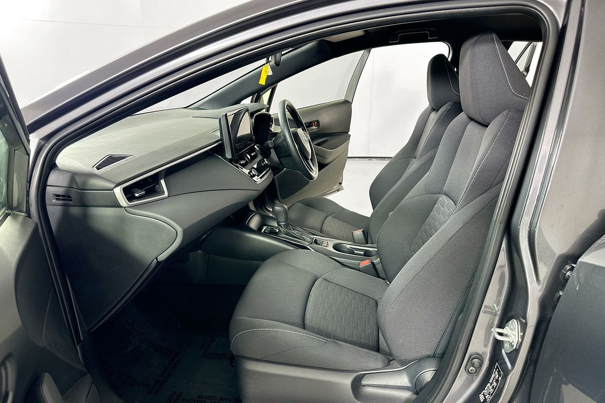 2024 Toyota COROLLA ASCENT SPORT HYBRID ZWE219R