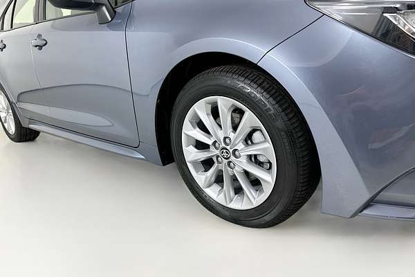 2021 Toyota COROLLA ASCENT SPORT MZEA12R