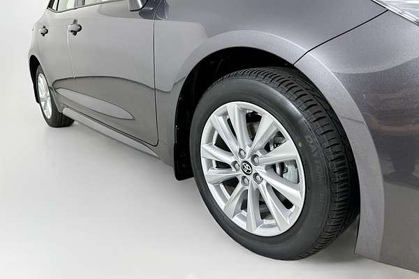 2024 Toyota COROLLA ASCENT SPORT MZEA12R