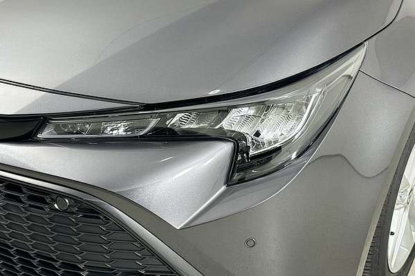 2022 Toyota COROLLA SX HYBRID ZWE211R