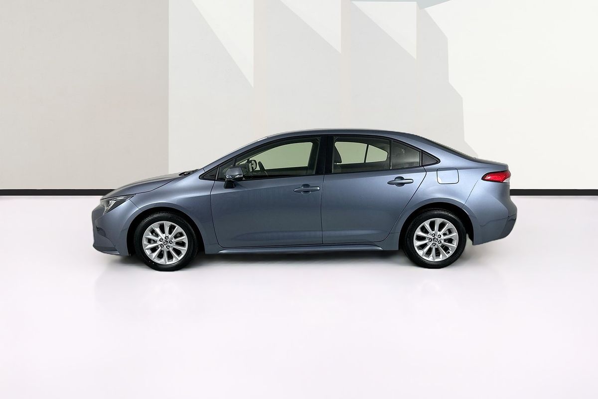 2021 Toyota COROLLA ASCENT SPORT MZEA12R