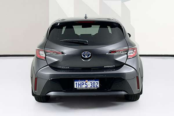 2022 Toyota COROLLA SX HYBRID ZWE211R