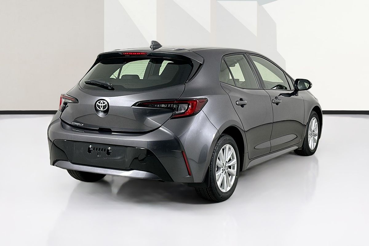 2024 Toyota COROLLA ASCENT SPORT MZEA12R