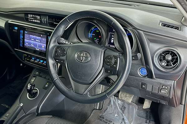 2018 Toyota COROLLA HYBRID ZWE186R MY16