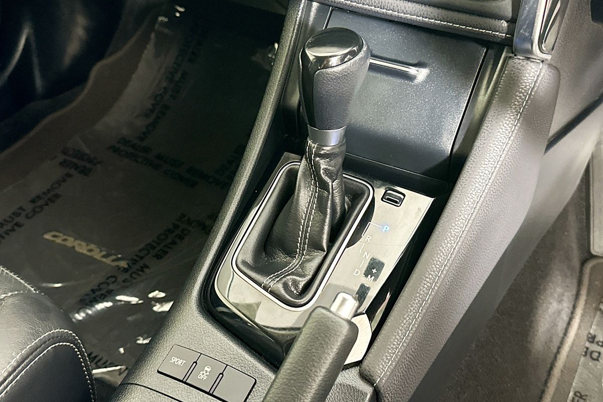 2016 Toyota COROLLA ZR ZRE182R MY15