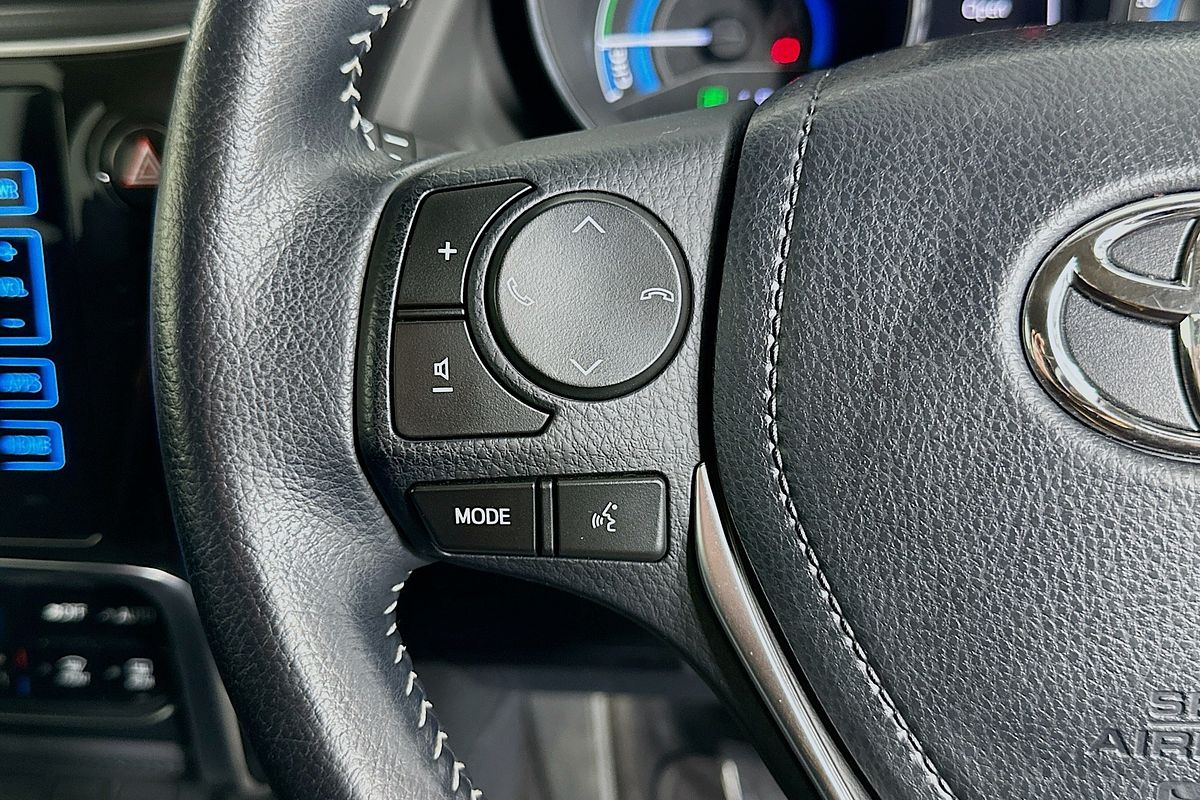 2018 Toyota COROLLA HYBRID ZWE186R MY16