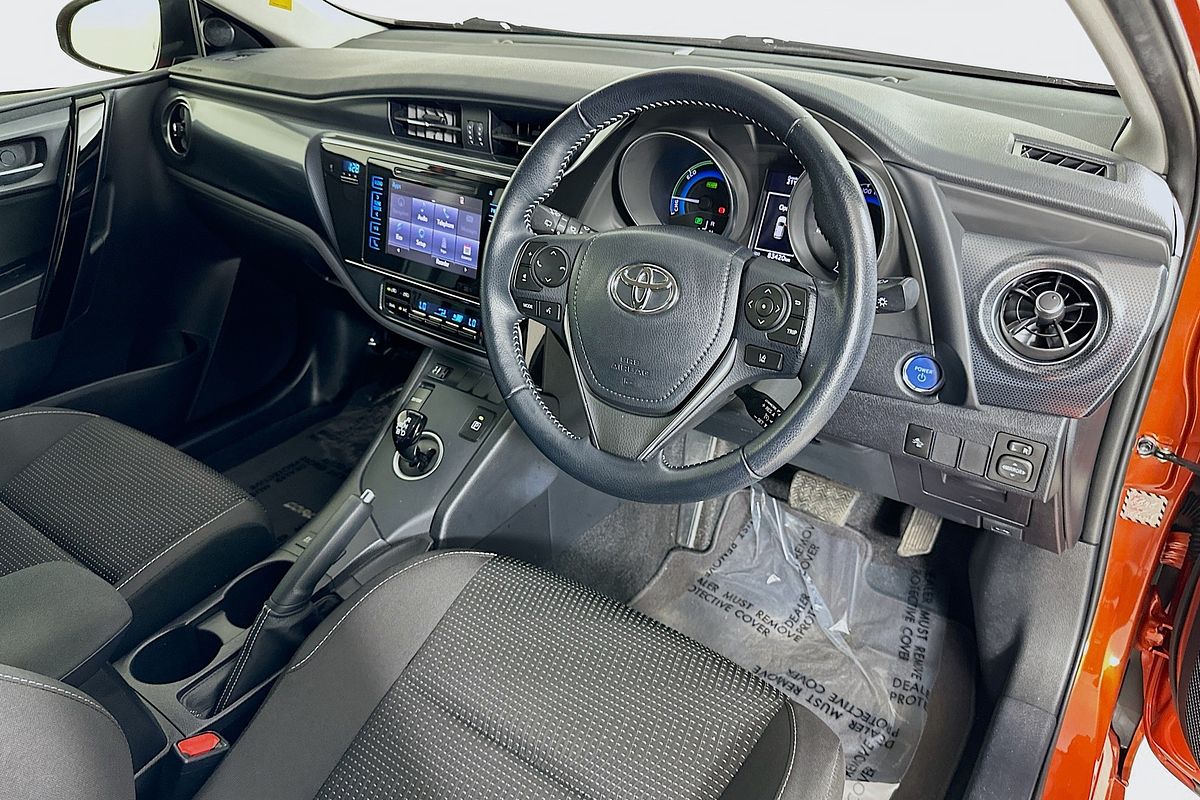 2018 Toyota COROLLA HYBRID ZWE186R MY16
