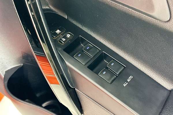 2016 Toyota COROLLA ZR ZRE182R MY15