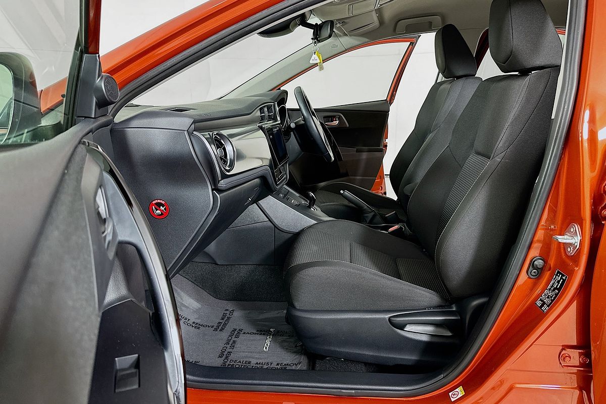 2018 Toyota COROLLA HYBRID ZWE186R MY16