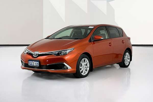 2017 Toyota COROLLA ASCENT SPORT ZRE182R MY15