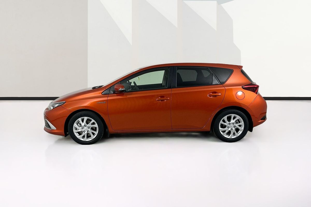2018 Toyota COROLLA HYBRID ZWE186R MY16