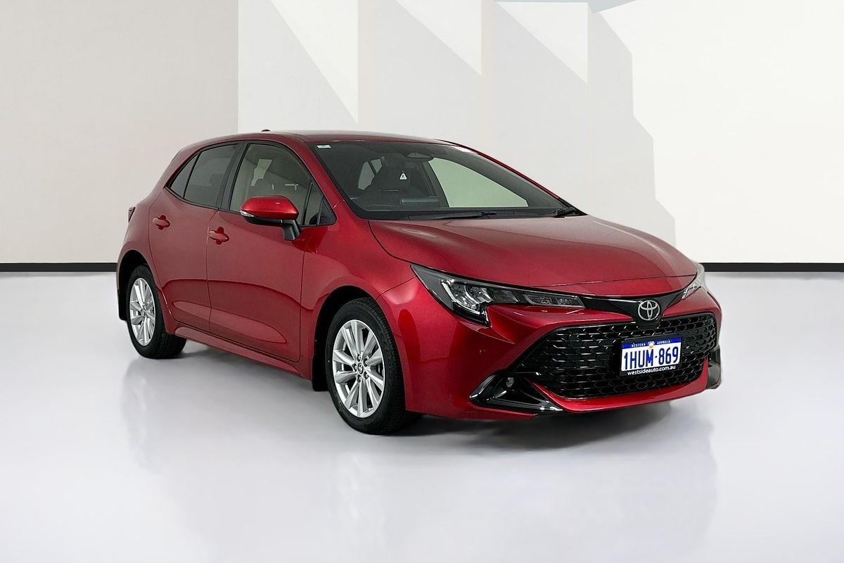 2023 Toyota COROLLA SX MZEA12R