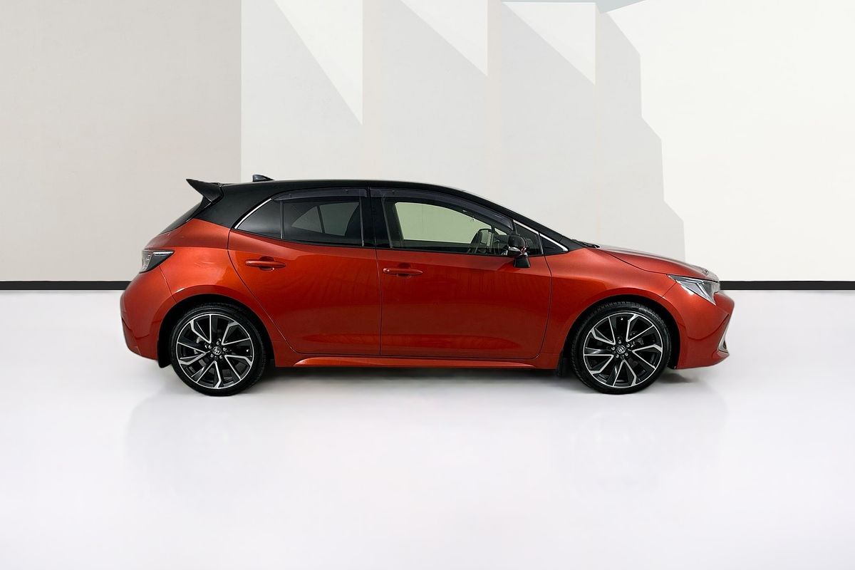 2019 Toyota COROLLA ZR MZEA12R