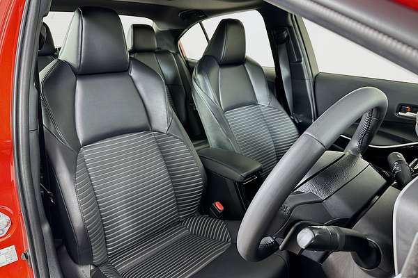 2019 Toyota COROLLA ZR MZEA12R