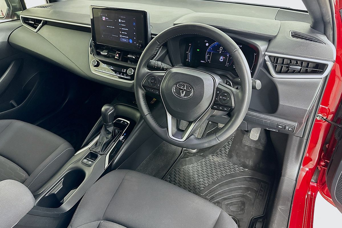 2023 Toyota COROLLA SX MZEA12R
