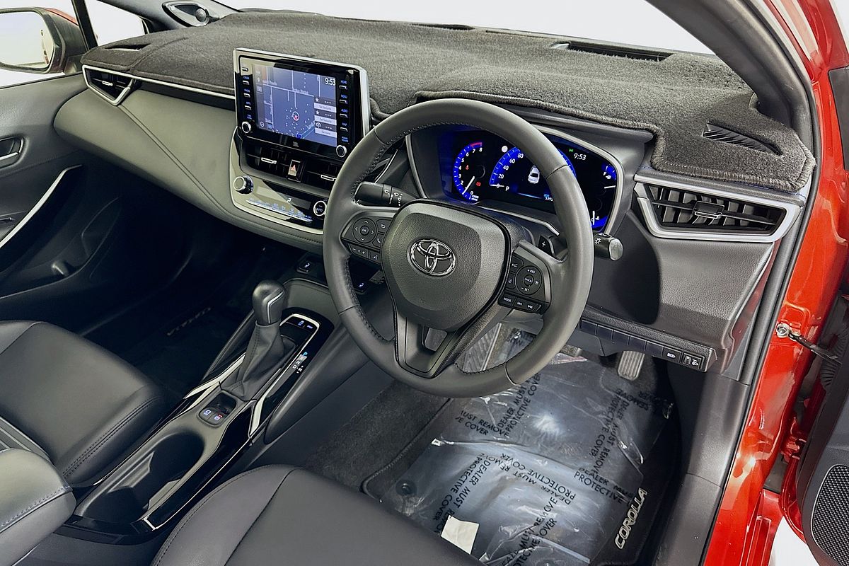 2019 Toyota COROLLA ZR MZEA12R