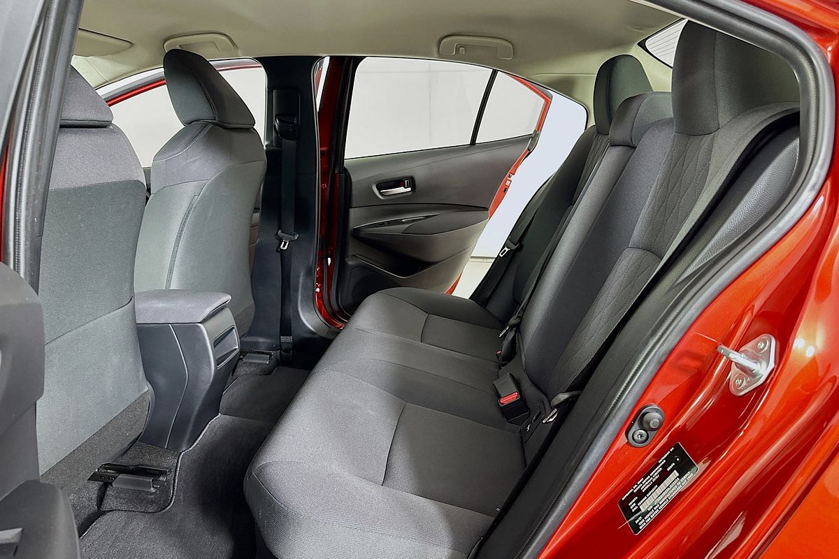 2021 Toyota COROLLA ASCENT SPORT HYBRID ZWE211R