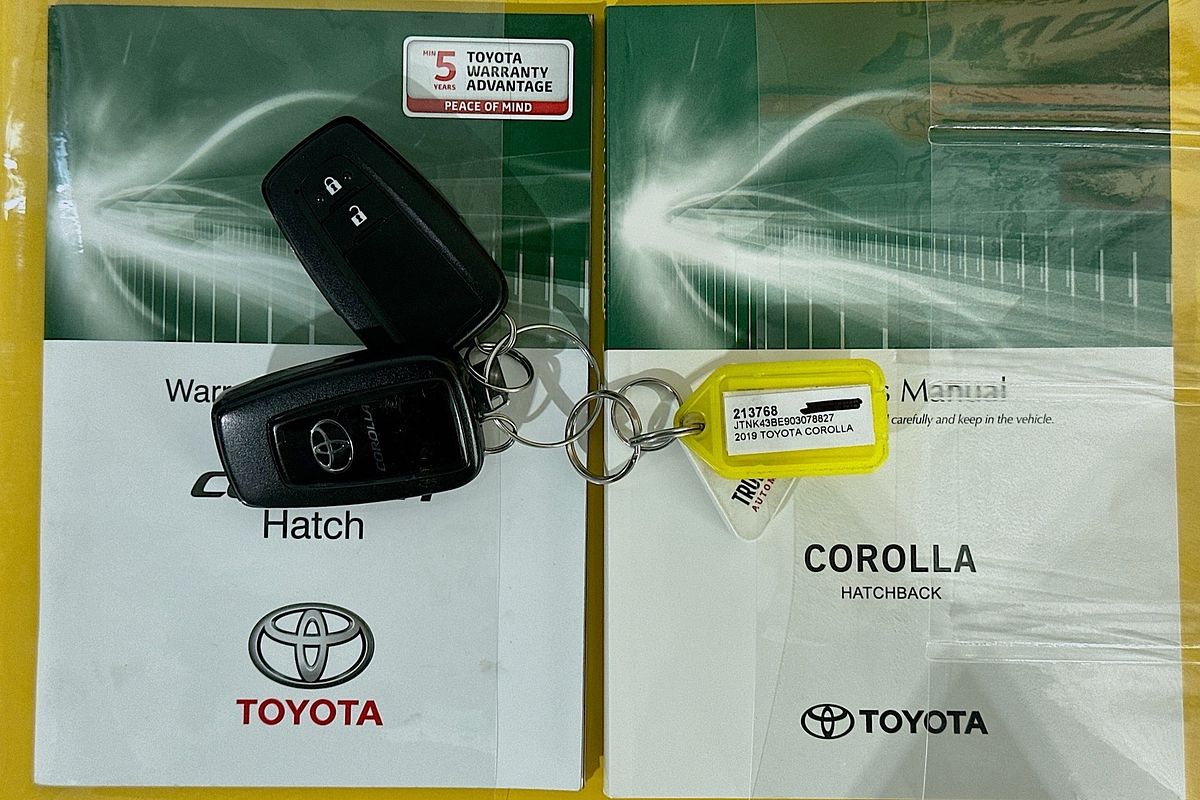 2019 Toyota COROLLA ZR MZEA12R