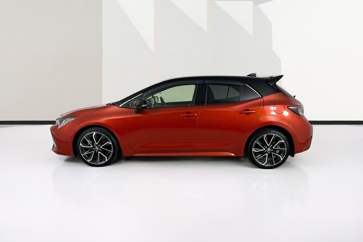 2019 Toyota COROLLA ZR MZEA12R