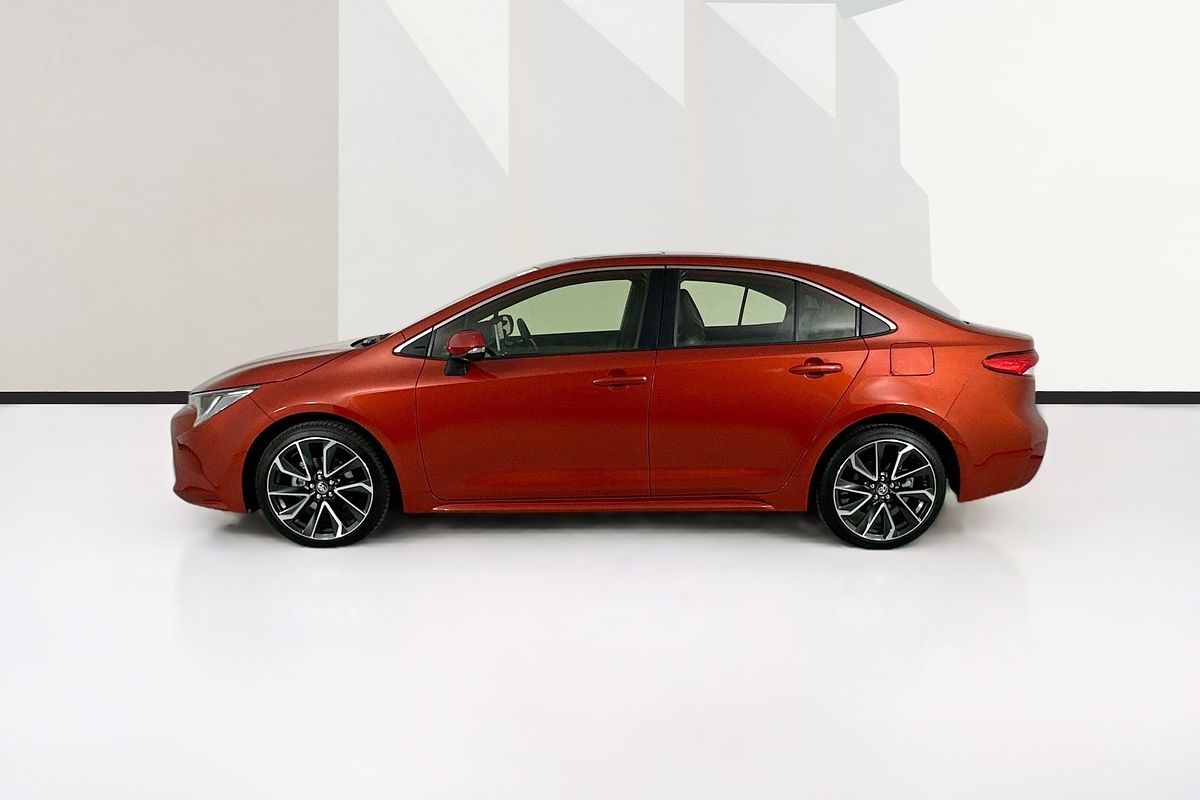 2019 Toyota COROLLA ZR MZEA12R