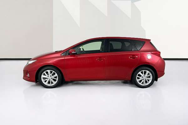 2013 Toyota COROLLA ASCENT SPORT ZRE182R