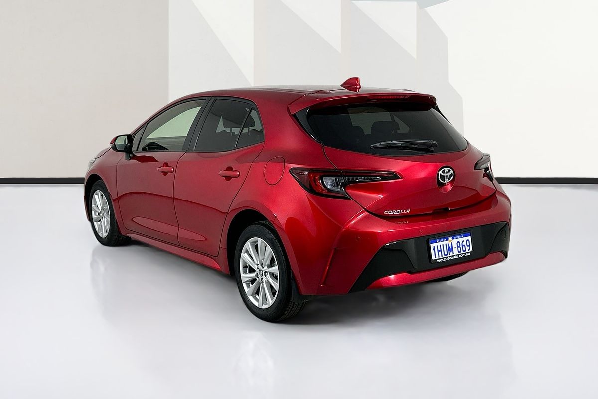 2023 Toyota COROLLA SX MZEA12R