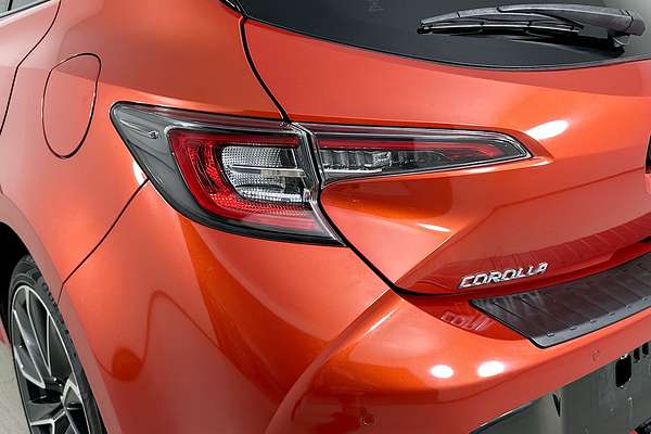2019 Toyota COROLLA ZR MZEA12R
