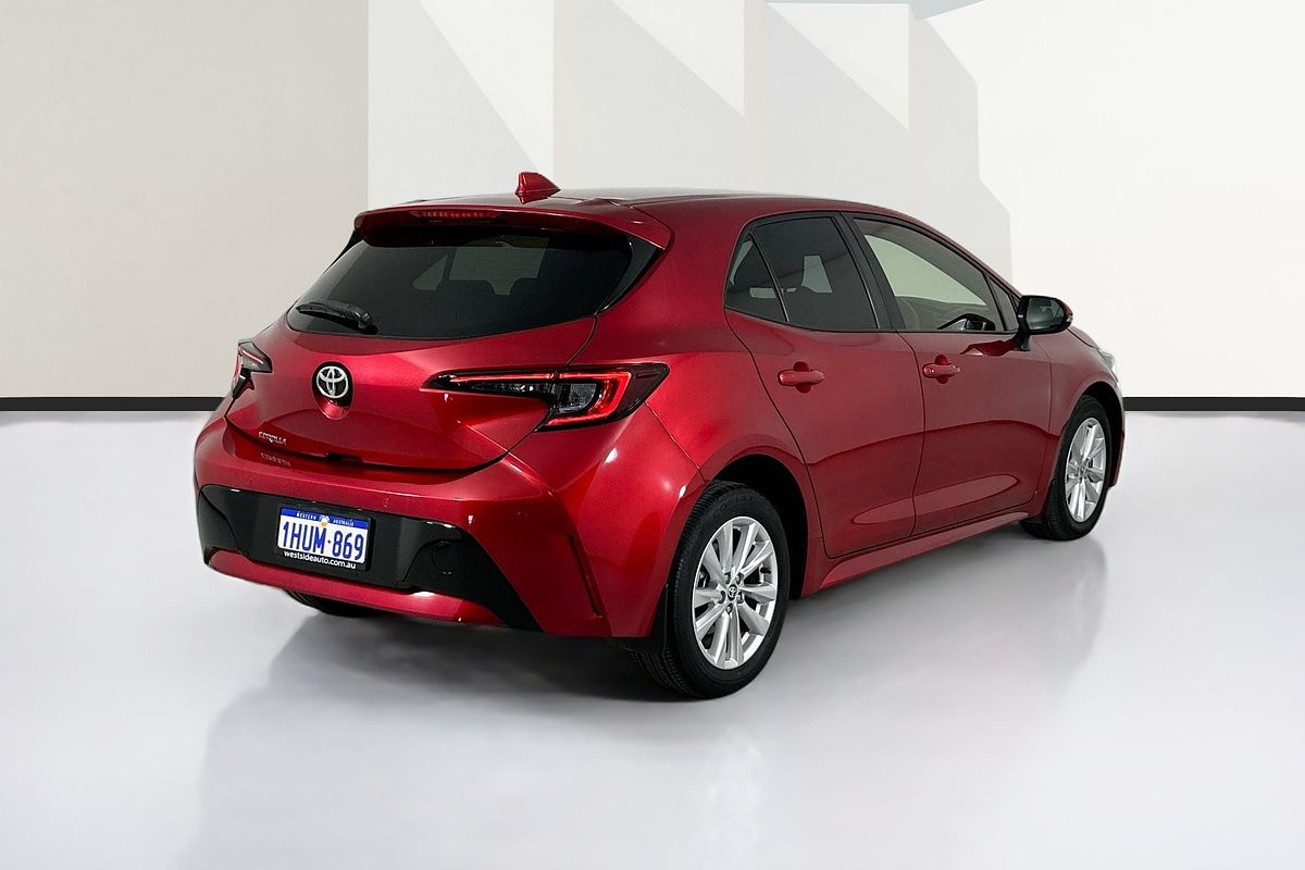 2023 Toyota COROLLA SX MZEA12R