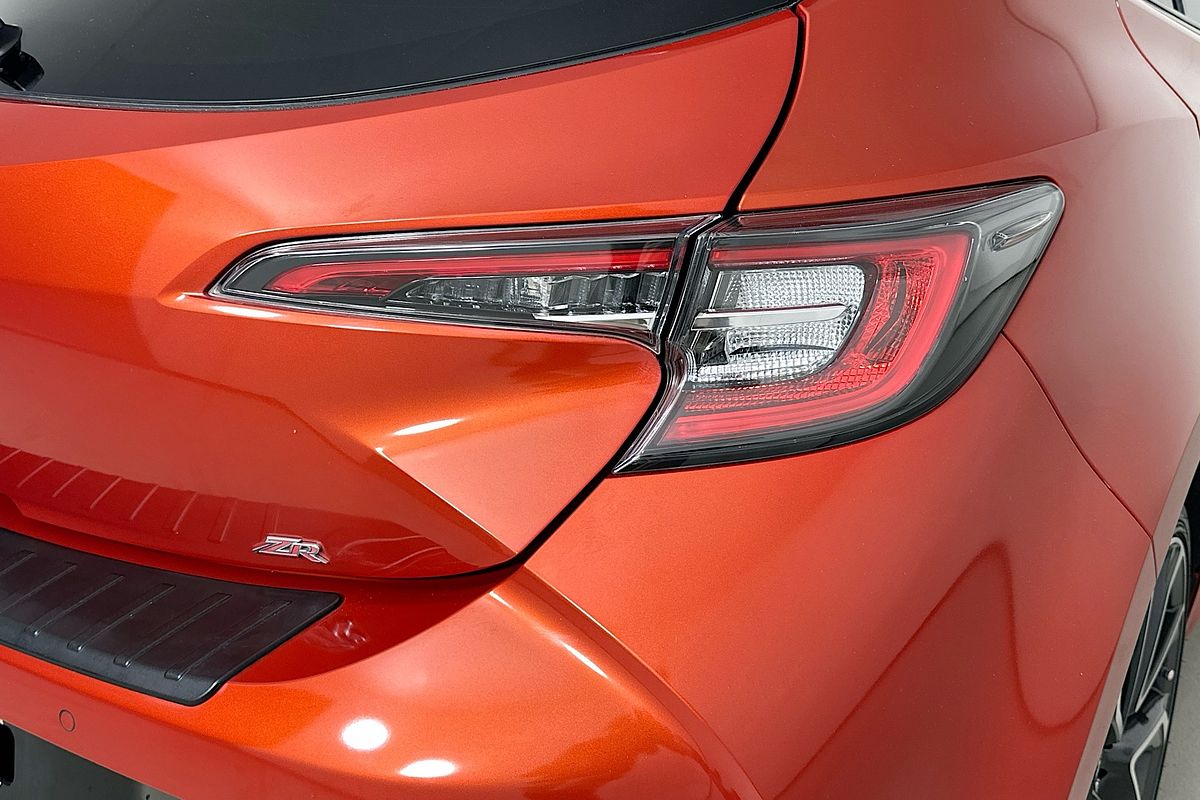 2019 Toyota COROLLA ZR MZEA12R