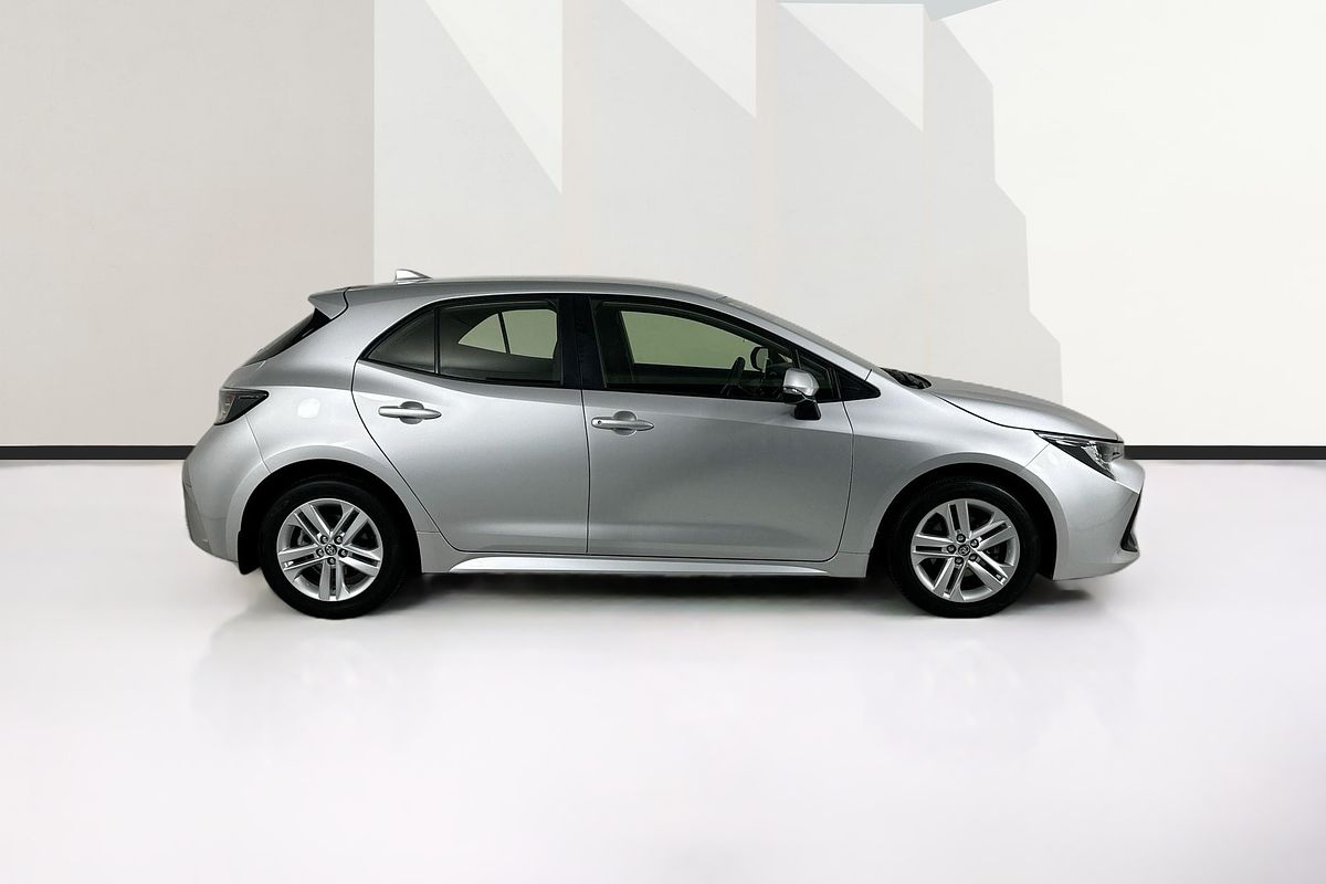 2020 Toyota COROLLA ASCENT SPORT MZEA12R