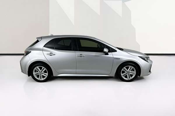 2020 Toyota COROLLA ASCENT SPORT HYBRID ZWE211R