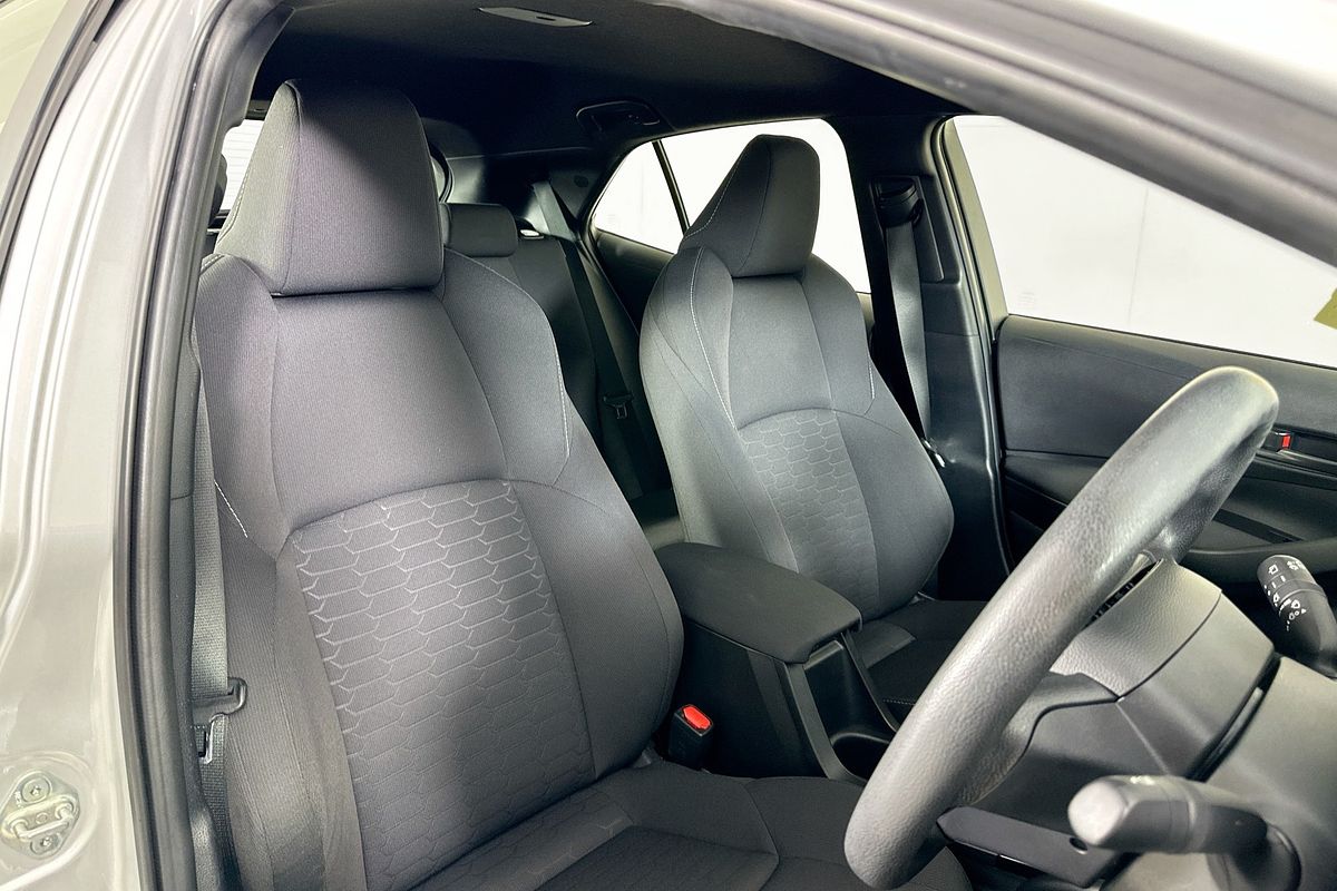 2024 Toyota COROLLA ASCENT SPORT MZEA12R