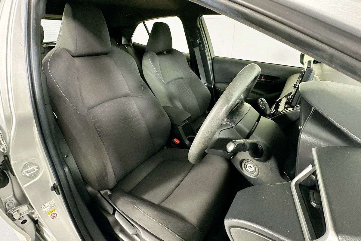 2020 Toyota COROLLA ASCENT SPORT MZEA12R